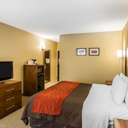 Comfort Inn & Suites Долтон Экстерьер фото