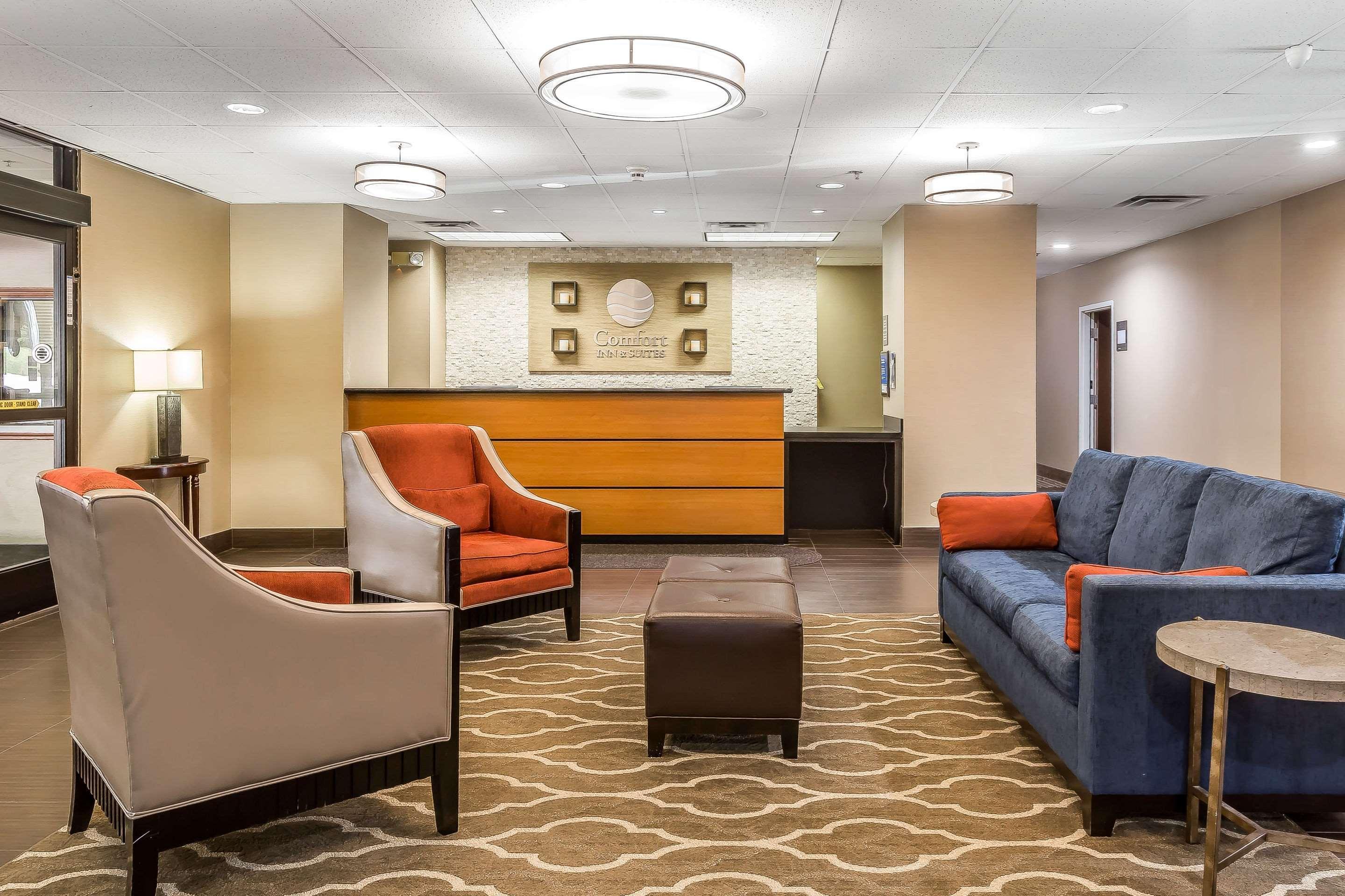 Comfort Inn & Suites Долтон Экстерьер фото
