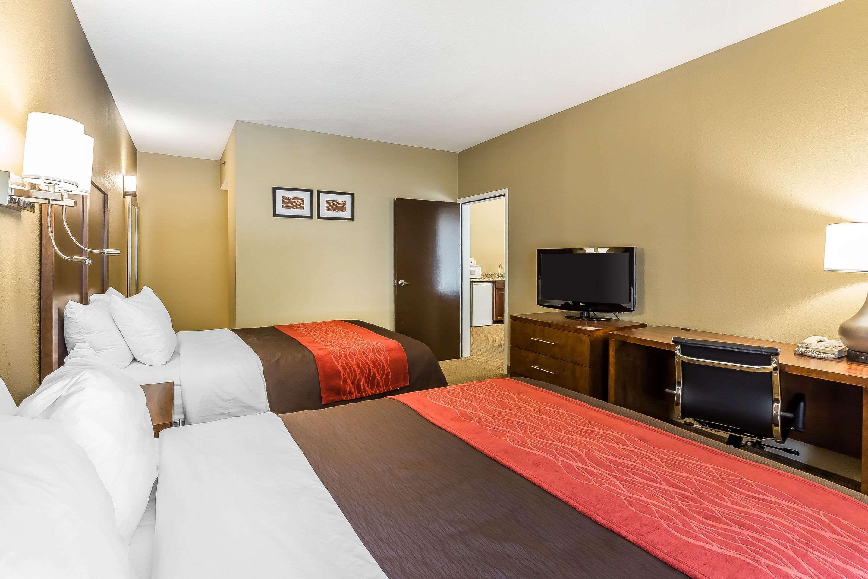 Comfort Inn & Suites Долтон Экстерьер фото