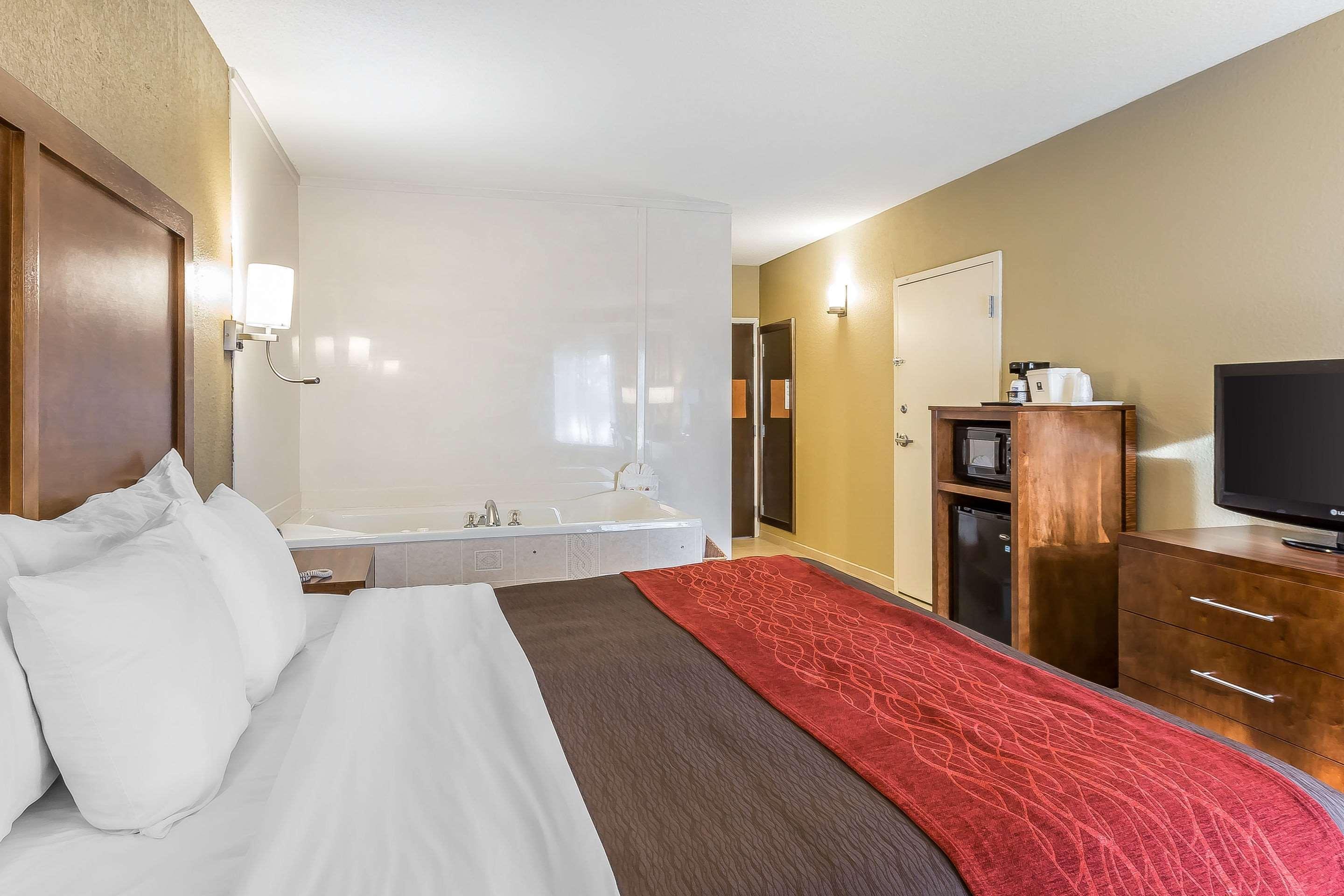 Comfort Inn & Suites Долтон Экстерьер фото